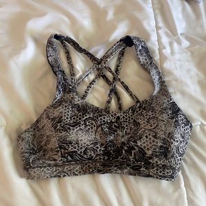 Lululemon energy bra